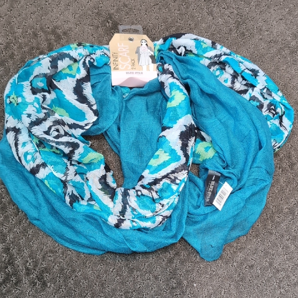 NEW! Blue Star Infinity Scarf 2-Pack